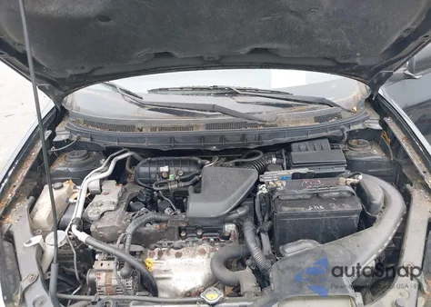 2010 Nissan Rogue S Krom Edition z USA, uszkodzony, nr VIN JN8AS5MV8AW116146